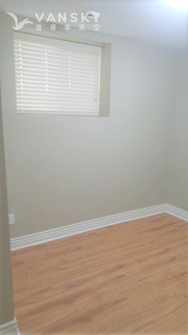 230114194110_small bebroom.jpg
